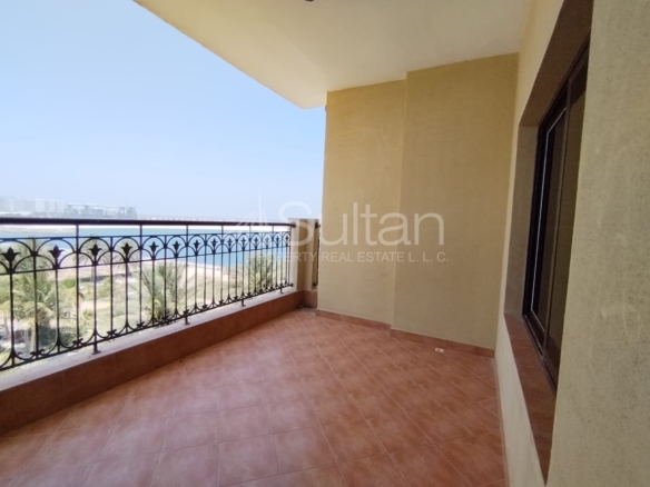 Up scale VIP community 1BR near Sea Amenities full