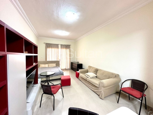 Lovely Studio High Floor Beach/Pool Access Grt ROI
