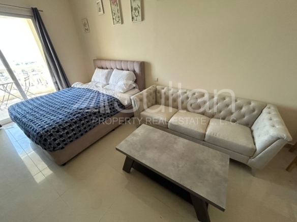Stunning Studio Golf /Lagoon Gym/Pool/Beach Access