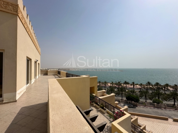 Exclusive Sea View Penthouse|On the Casino Island