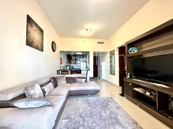 Spacious 1BR Apartment | Golf & Lagoon View |