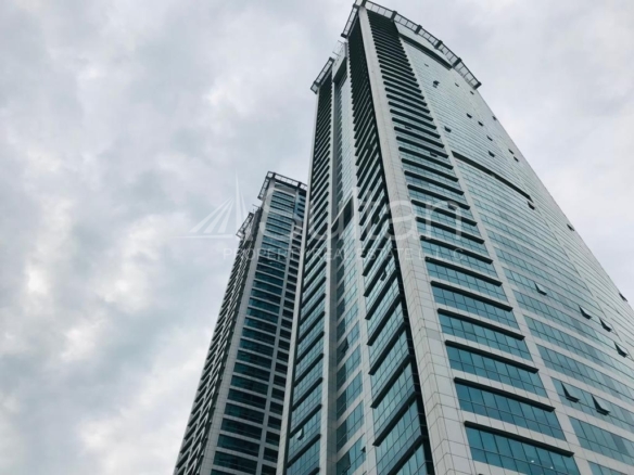 Strategic Location |Elegantly Sea View |High Floor