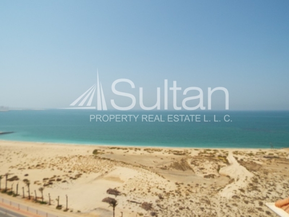 Corner Unit Sea View 2BR  Gym/Pool/Beach Access