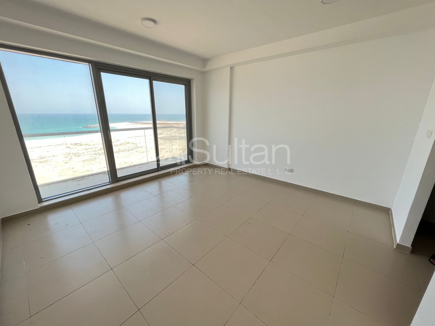 Sea View Studio Apartment | Pacific | Al Marjan