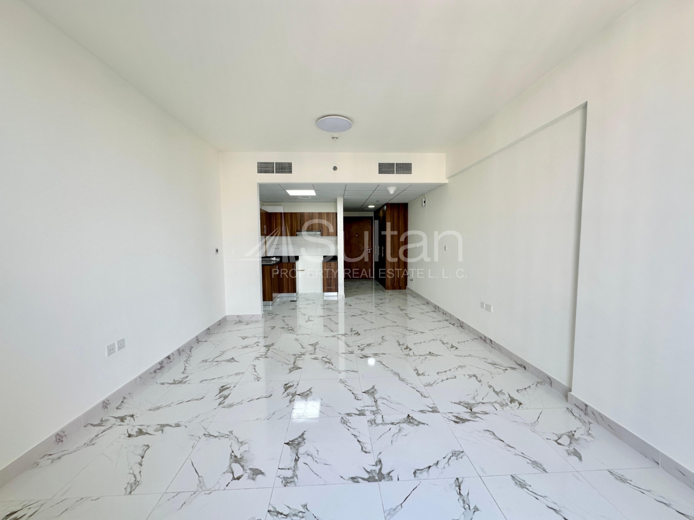watermark Brand New Studio For Rent | Pool Gym Access