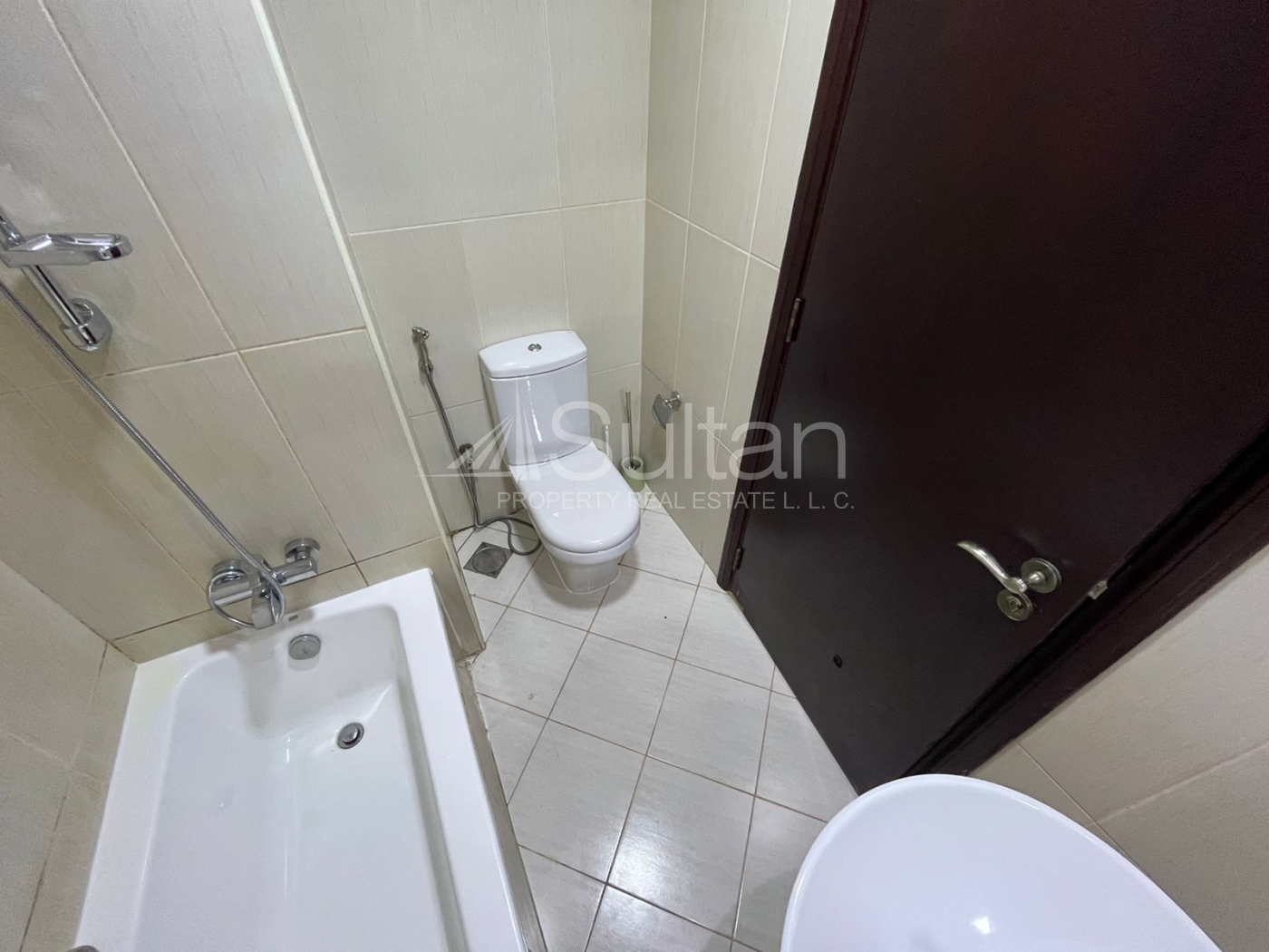 watermark Stunning Sea View Studio | Unfurnished