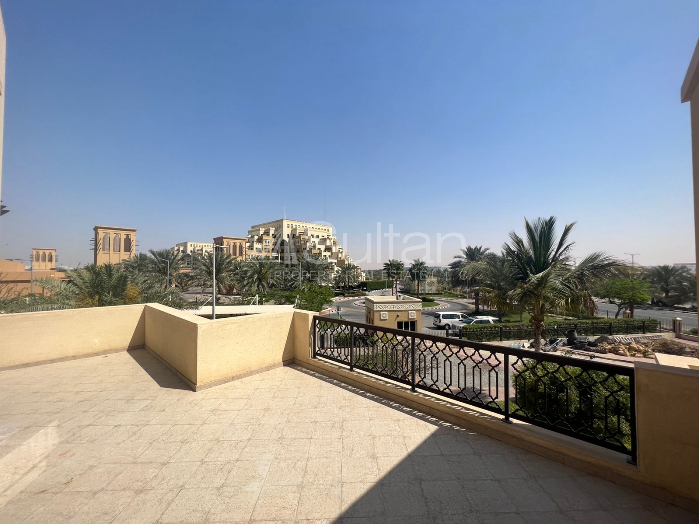 watermark Spacious 1BR Apartment |Sea View |Beach/Gym Access