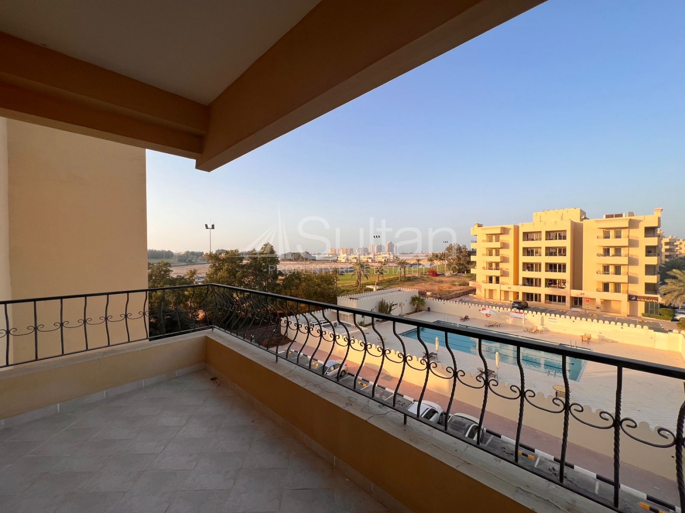 watermark High Floor 1BR | Near to Mall | Spacious Property