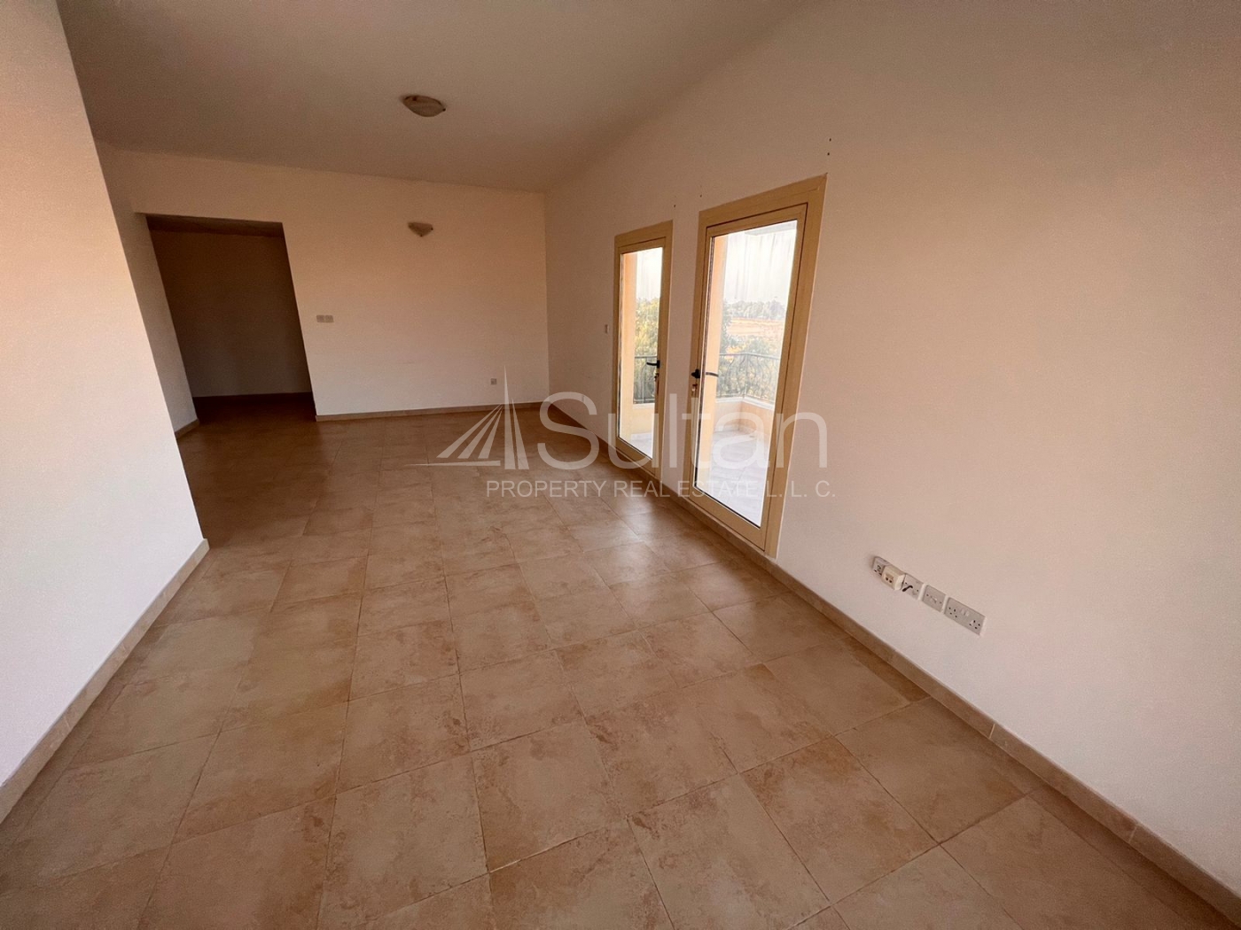 watermark High Floor 1BR | Near to Mall | Spacious Property