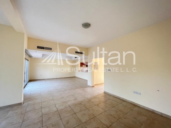 Furnished 3BR+Family Room Townhouse | Great price