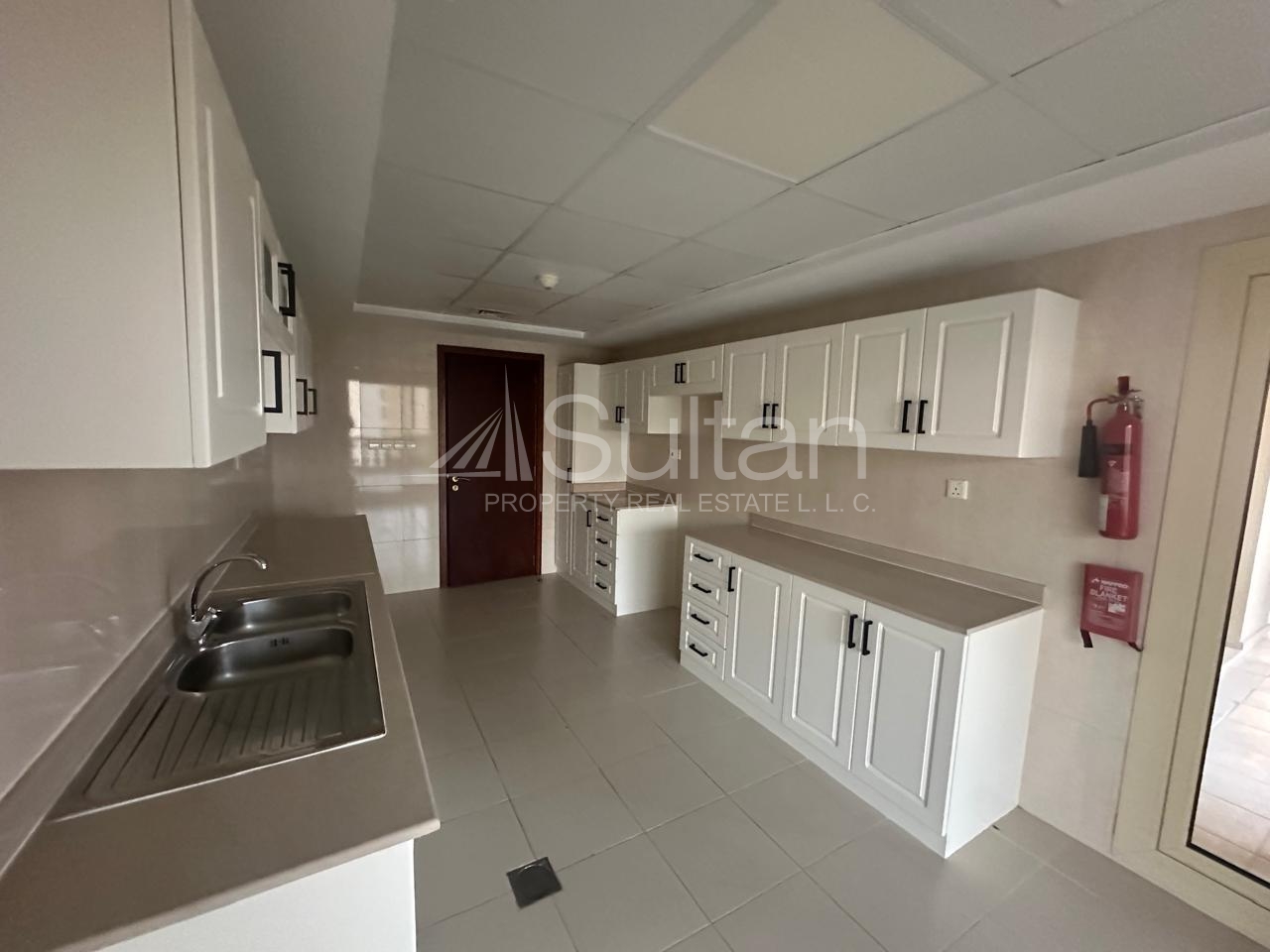 watermark Pristine Upgraded Partial Sea View |Close to Wynn